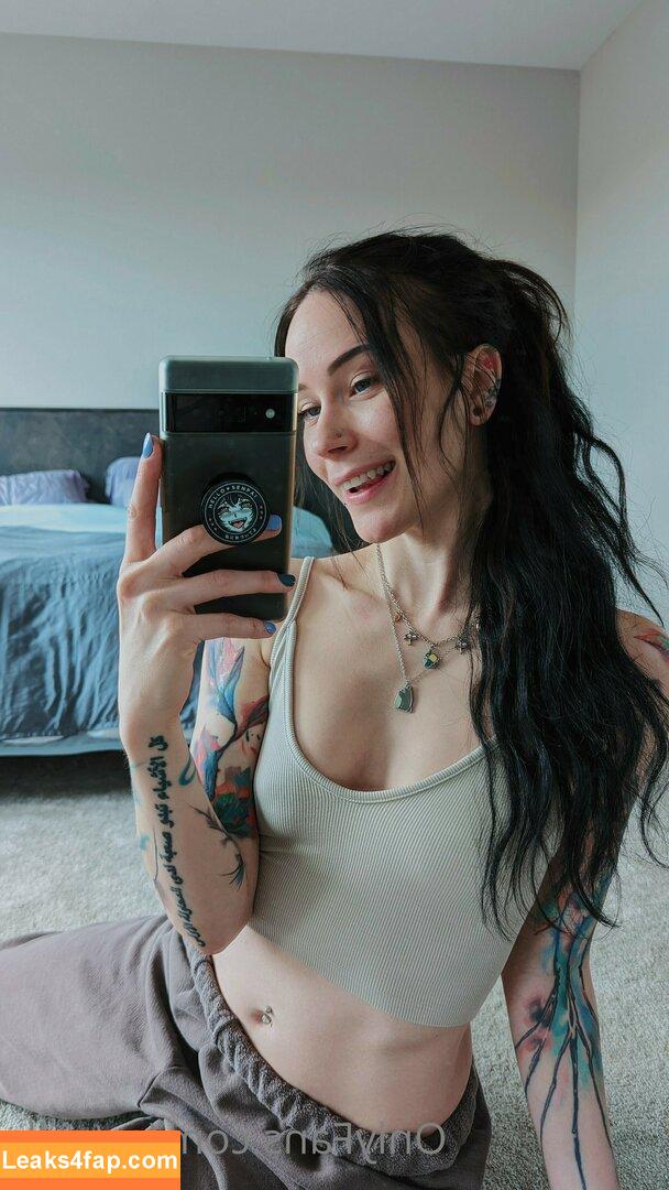 Catziilla / cptamaziing / thecatziilla leaked photo photo #0339