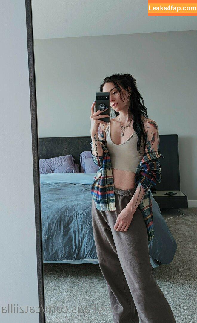 Catziilla / cptamaziing / thecatziilla leaked photo photo #0344