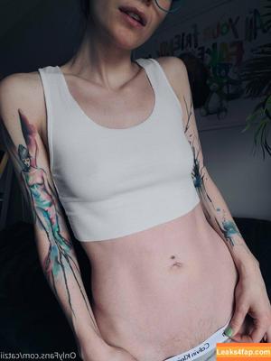 Catziilla photo #0016