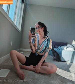 Catziilla photo #0155