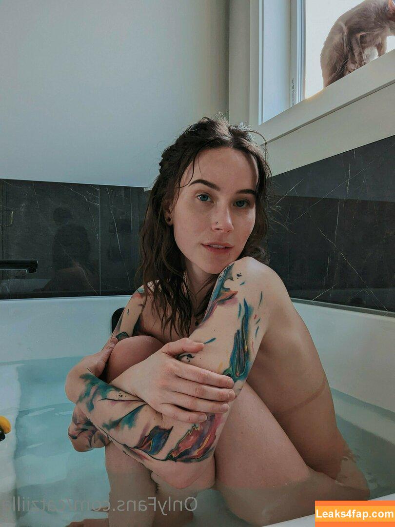Catziilla / cptamaziing / thecatziilla leaked photo photo #1231