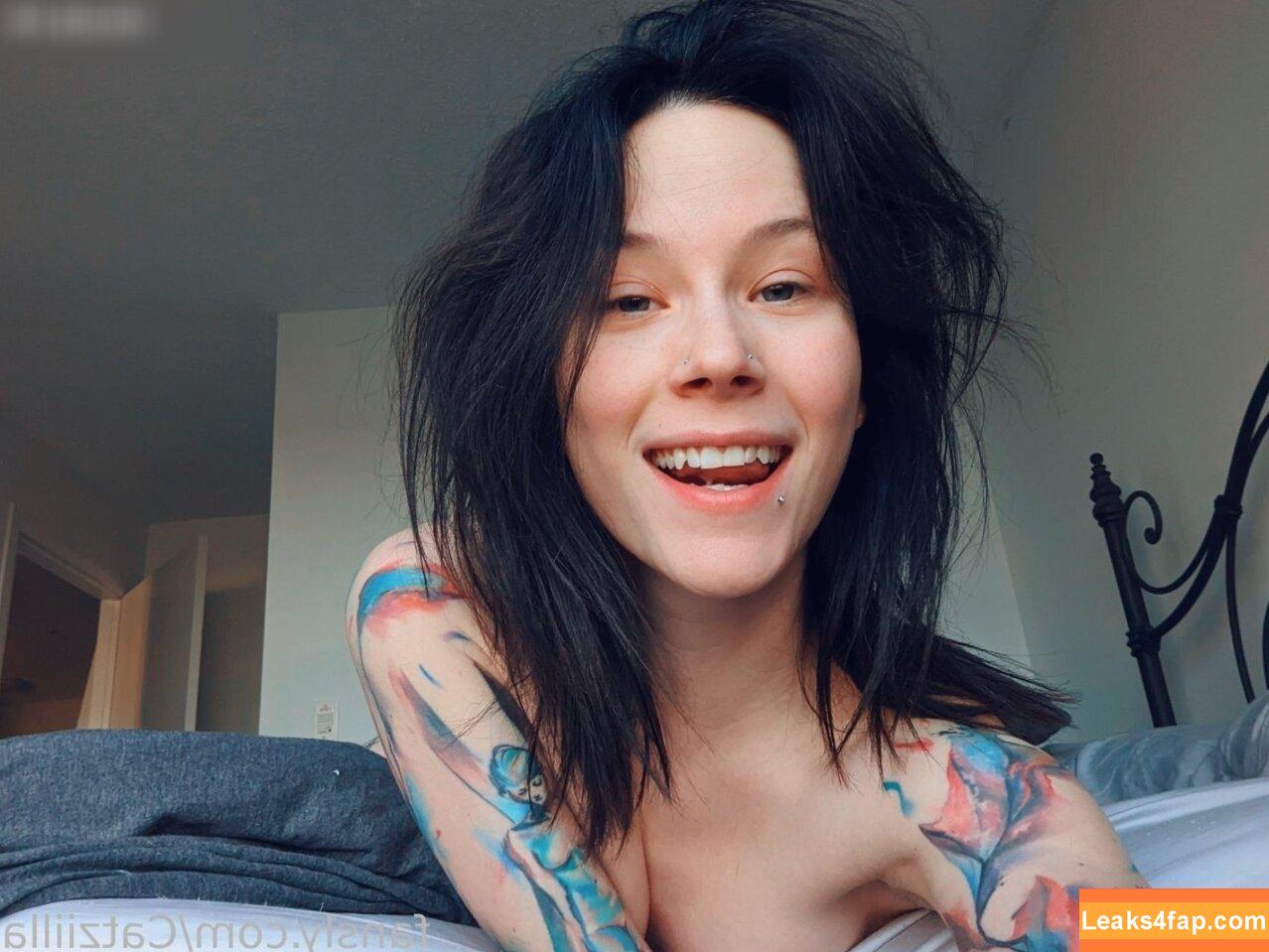 Catziilla / cptamaziing / thecatziilla leaked photo photo #1267