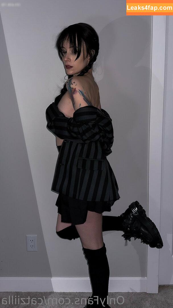 Catziilla / cptamaziing / thecatziilla leaked photo photo #1294