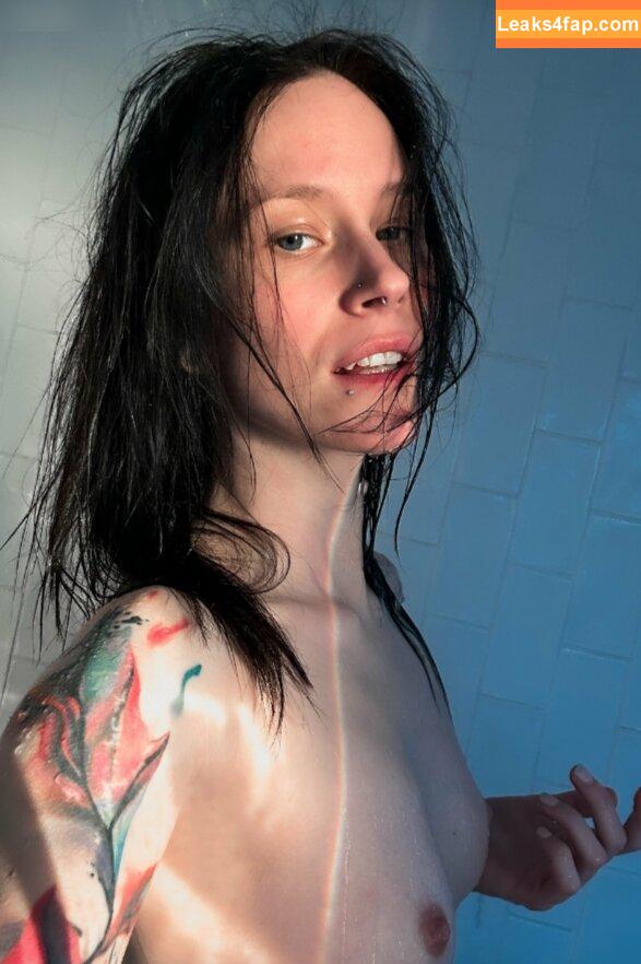 Catziilla / cptamaziing / thecatziilla leaked photo photo #1327