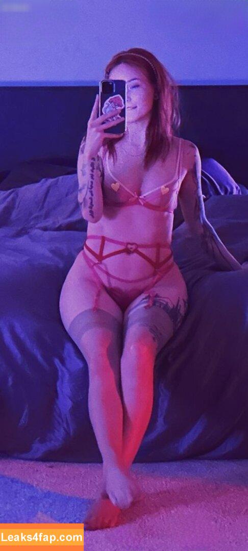 Catziilla / cptamaziing / thecatziilla leaked photo photo #1435