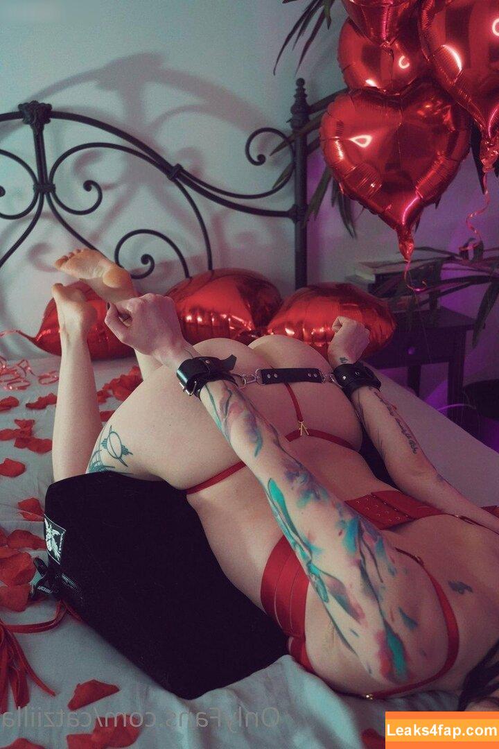 Catziilla / cptamaziing / thecatziilla leaked photo photo #1502