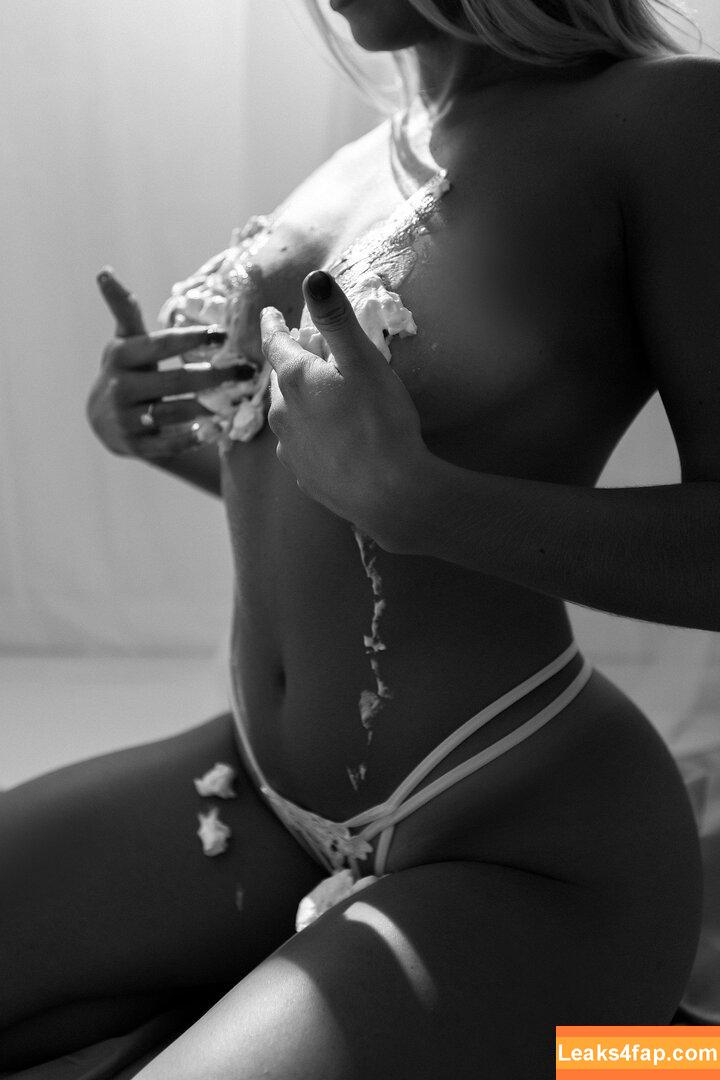 Cayla Vanderbaan / caylavanderbaan leaked photo photo #0104