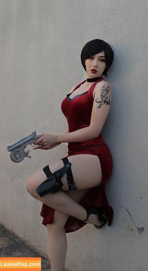 Caytie Cosplay photo #0004