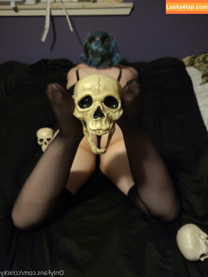 ccnicky /  leaked photo photo #0002
