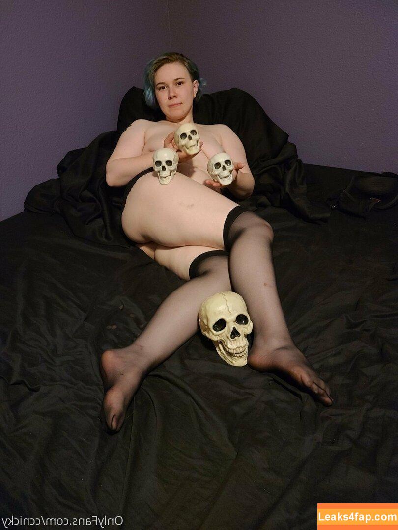 ccnicky /  leaked photo photo #0006