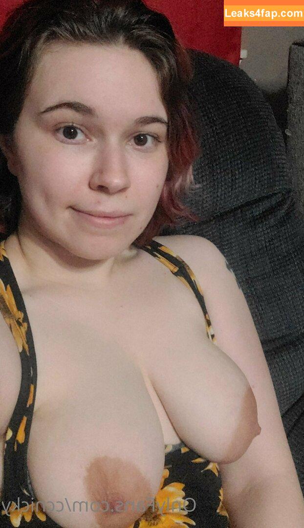 ccnicky /  leaked photo photo #0008