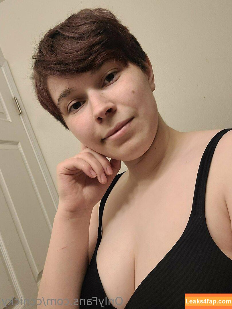 ccnicky /  leaked photo photo #0013