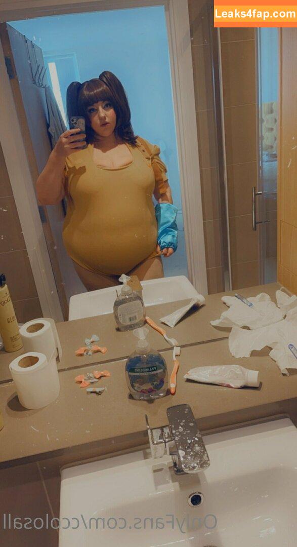 ccolosall / sheiscolossal leaked photo photo #0045