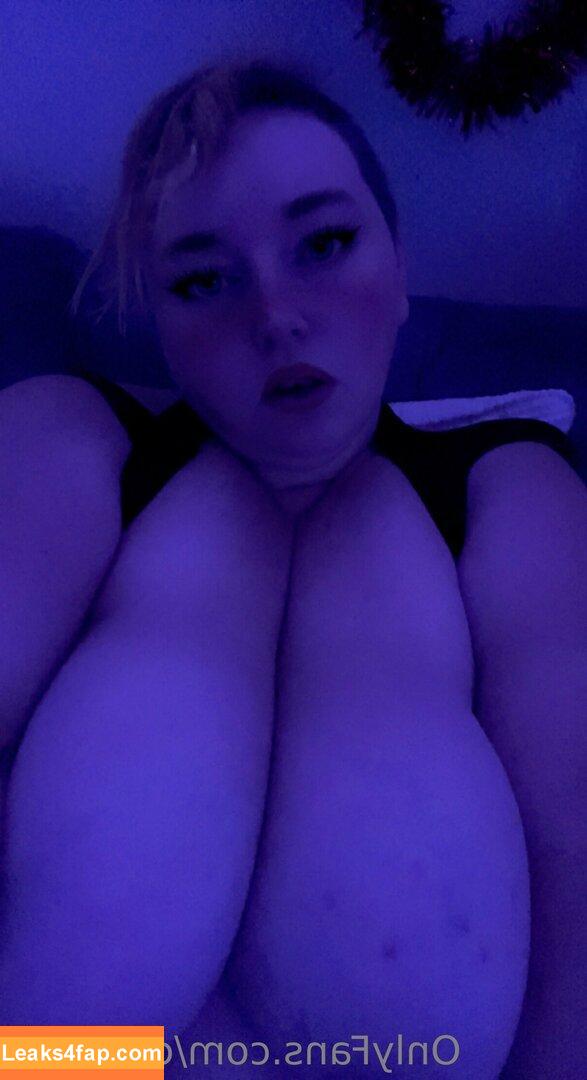 ccolosall / sheiscolossal leaked photo photo #0058