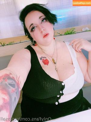 ccolosall photo #0015