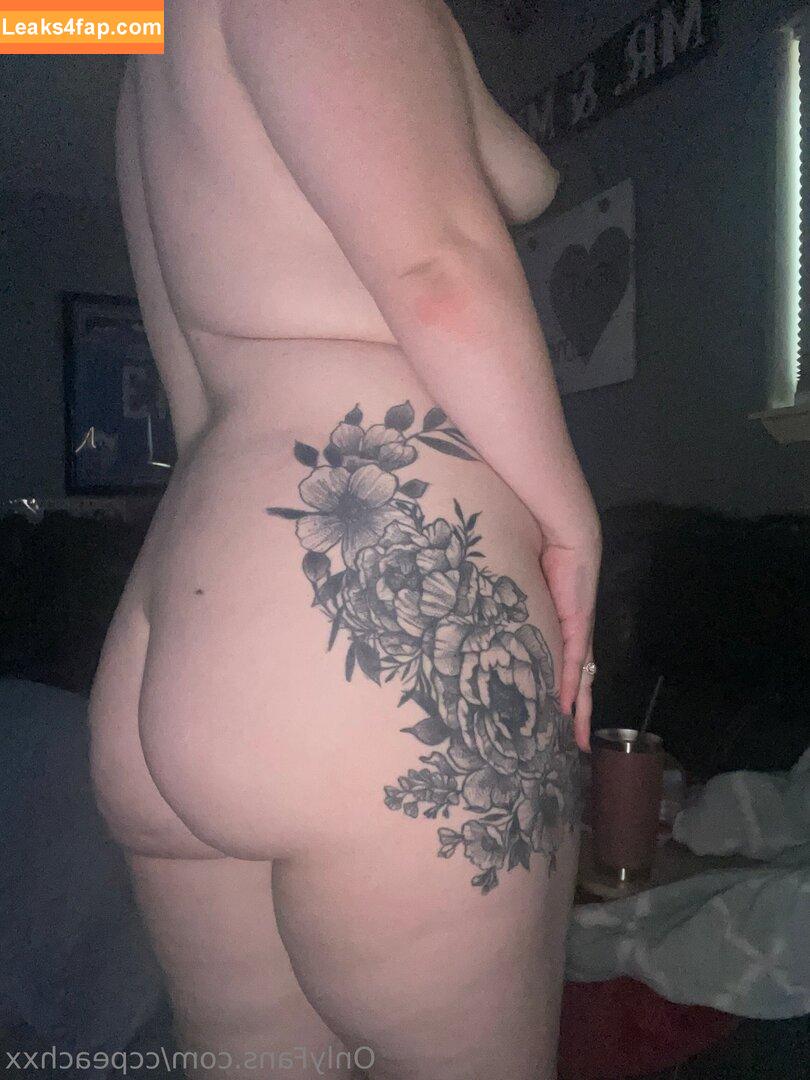 ccpeachypawg / lilpeachypeach leaked photo photo #0020
