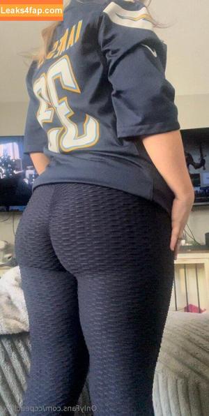ccpeachypawg photo #0007