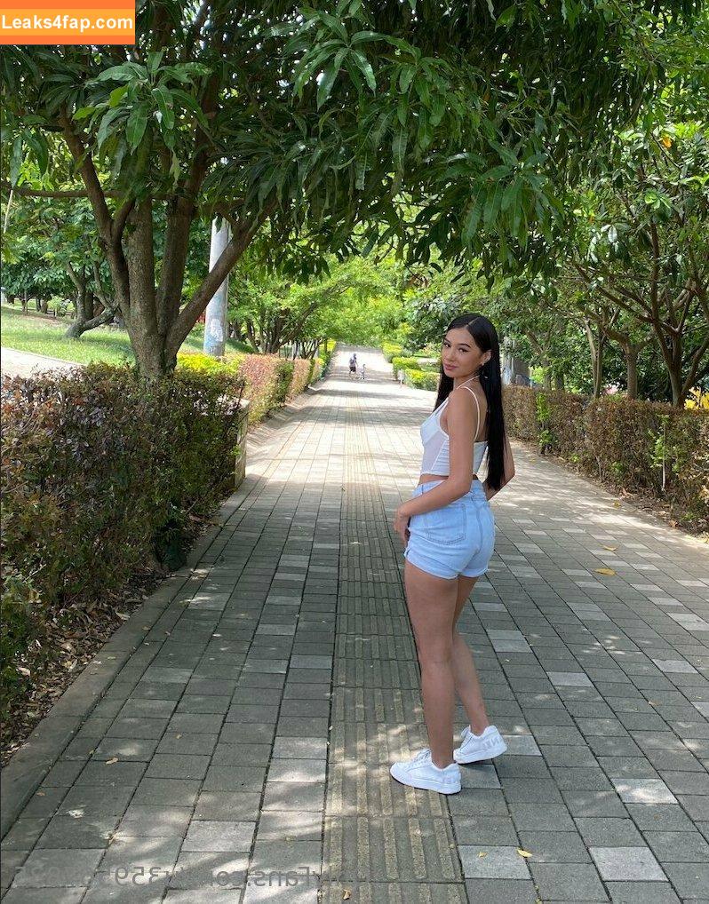 cecilia.suarez /  leaked photo photo #0010