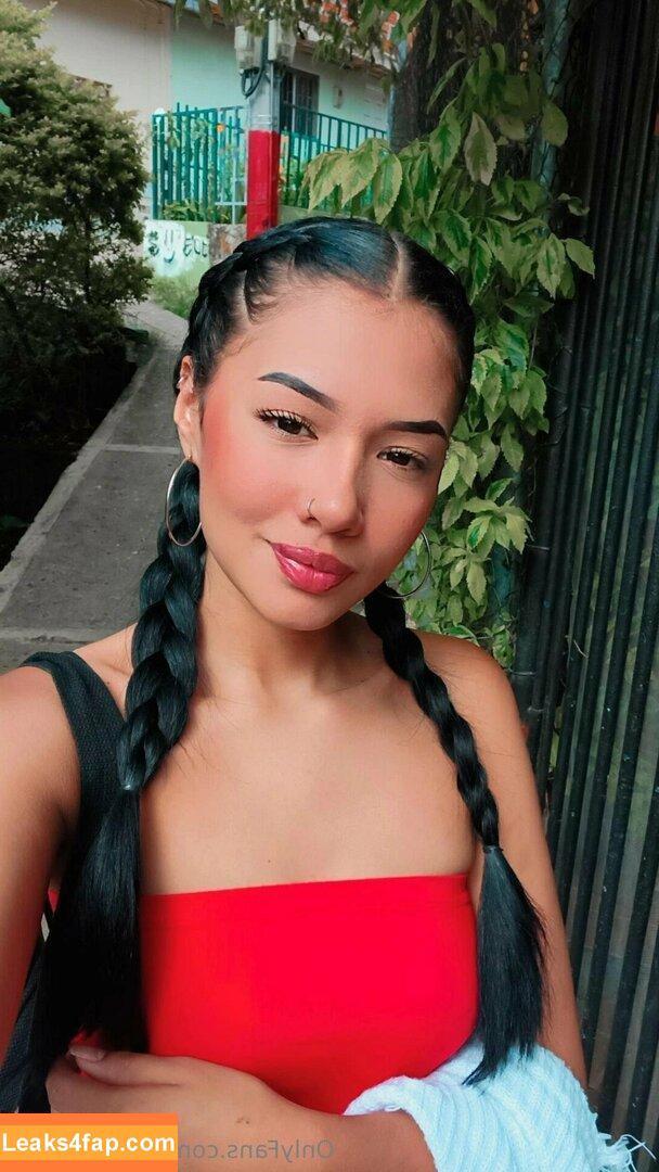 cecilia.suarez /  leaked photo photo #0016