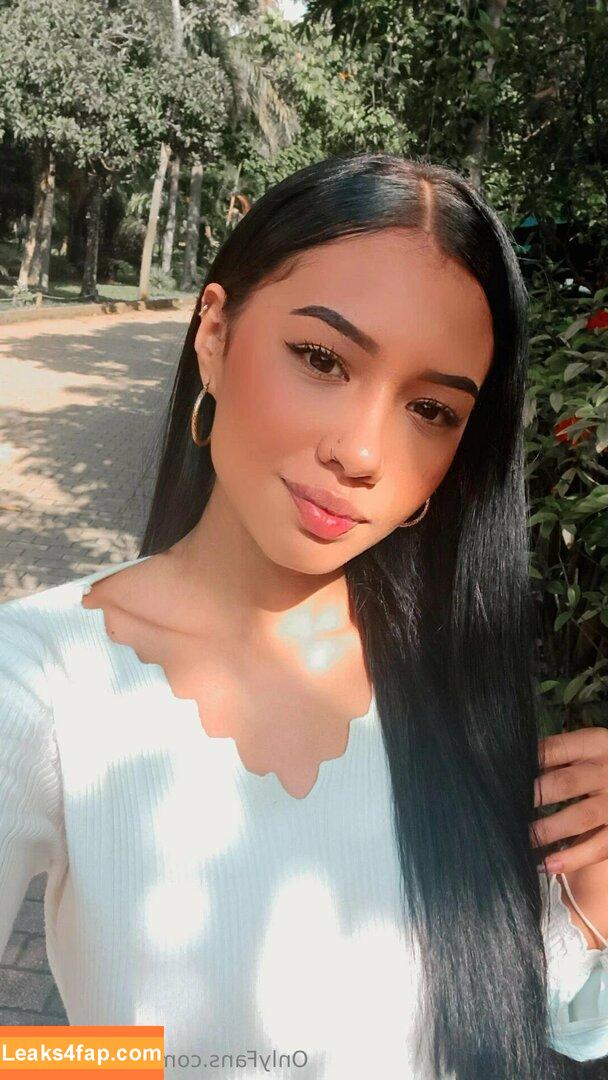 cecilia.suarez /  leaked photo photo #0017