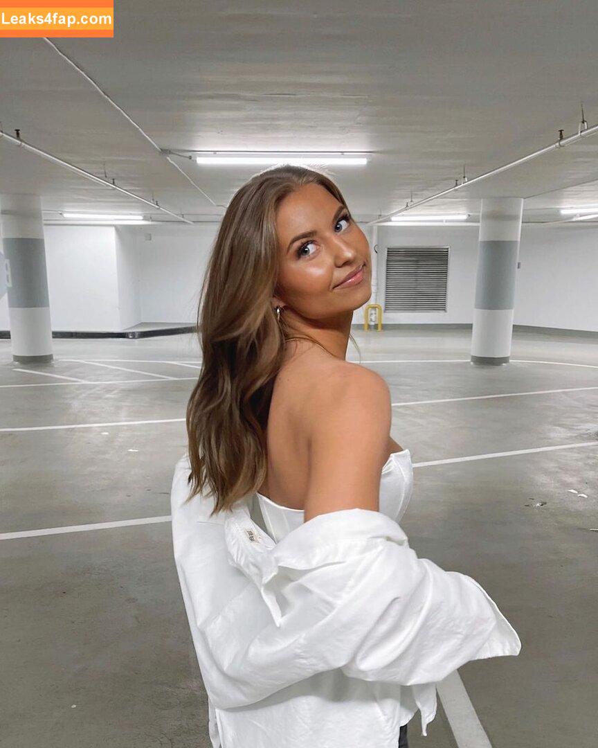 Cecilia Teigen /  leaked photo photo #0004