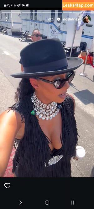 Celebrity Guilty Pleasures & Underrated Women фото #0046