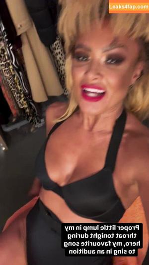 Celebrity Guilty Pleasures & Underrated Women фото #0063