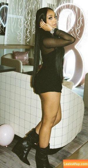 Celebrity Guilty Pleasures & Underrated Women фото #0082