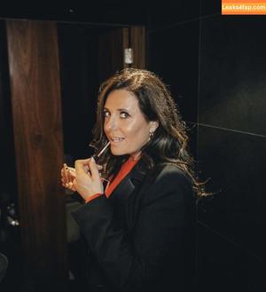 Celebrity Guilty Pleasures & Underrated Women фото #0115