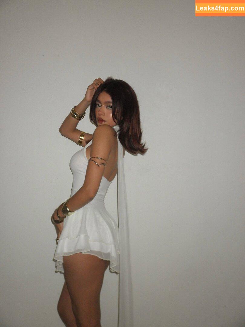 celeste.css / celeste.hype leaked photo photo #0148