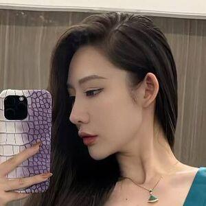 celi.nejy photo #0008