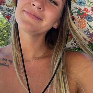 Celia Steele photo #0052