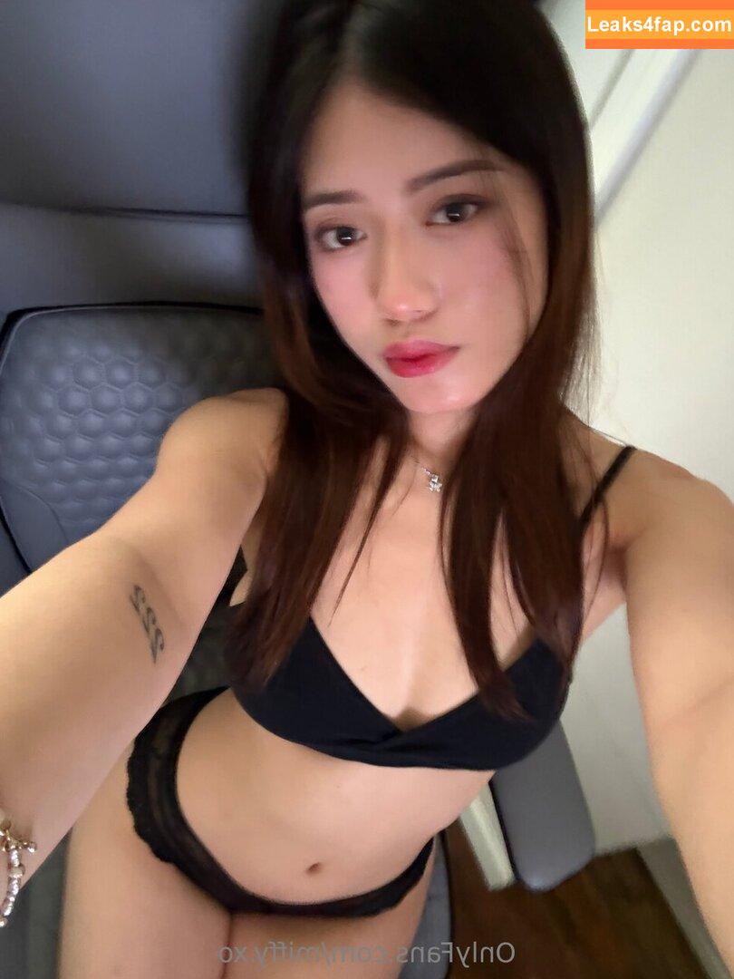 Celia Tran / celia.b.tran leaked photo photo #0199