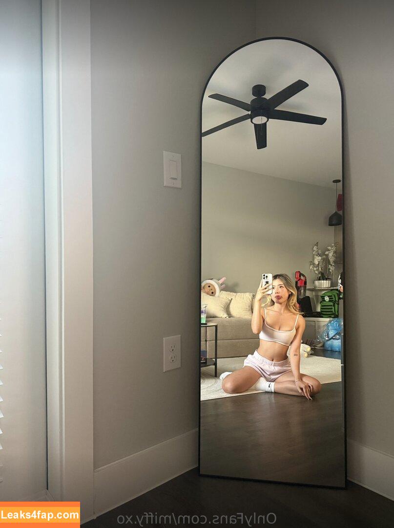 Celia Tran / celia.b.tran leaked photo photo #0243