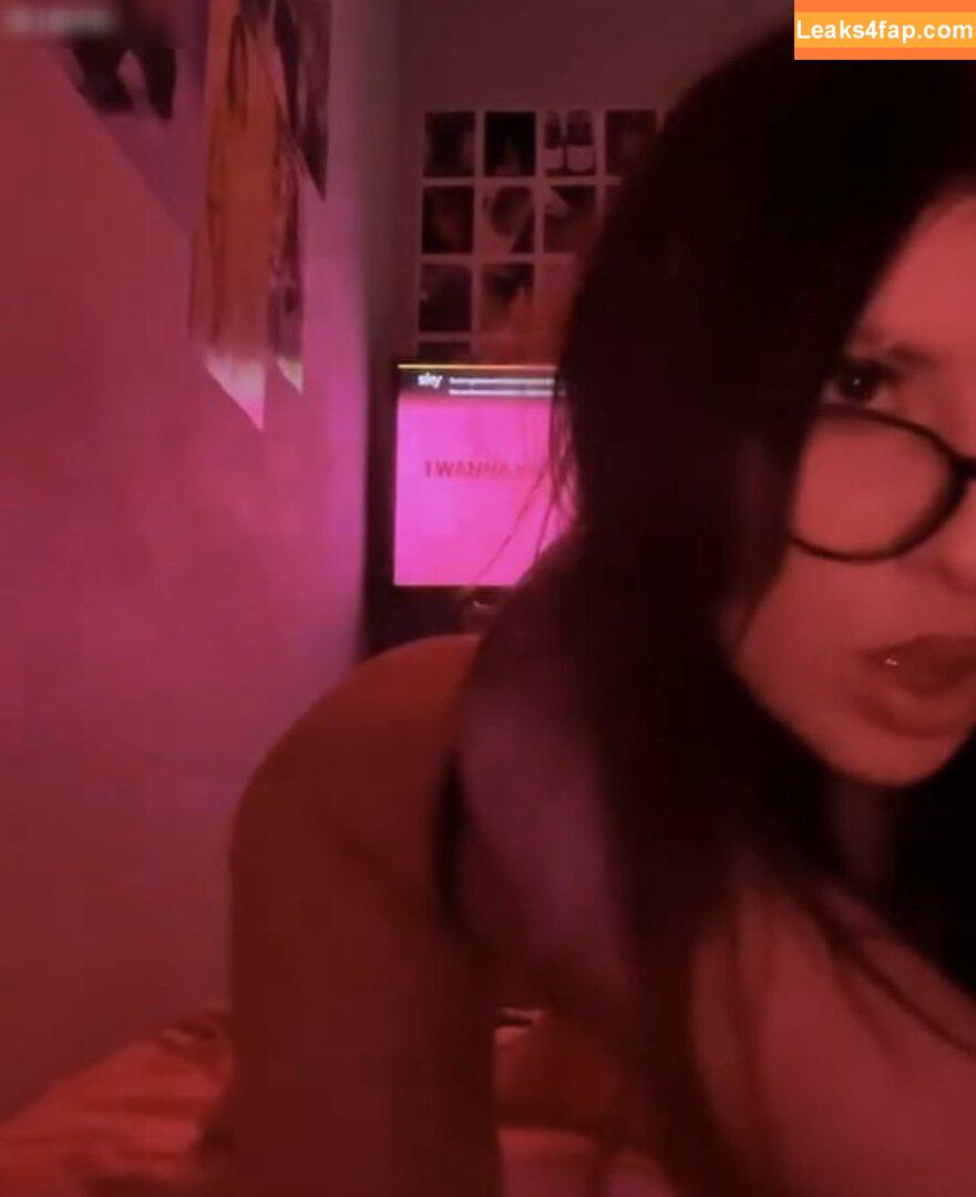 celiiimichelle /  leaked photo photo #0001