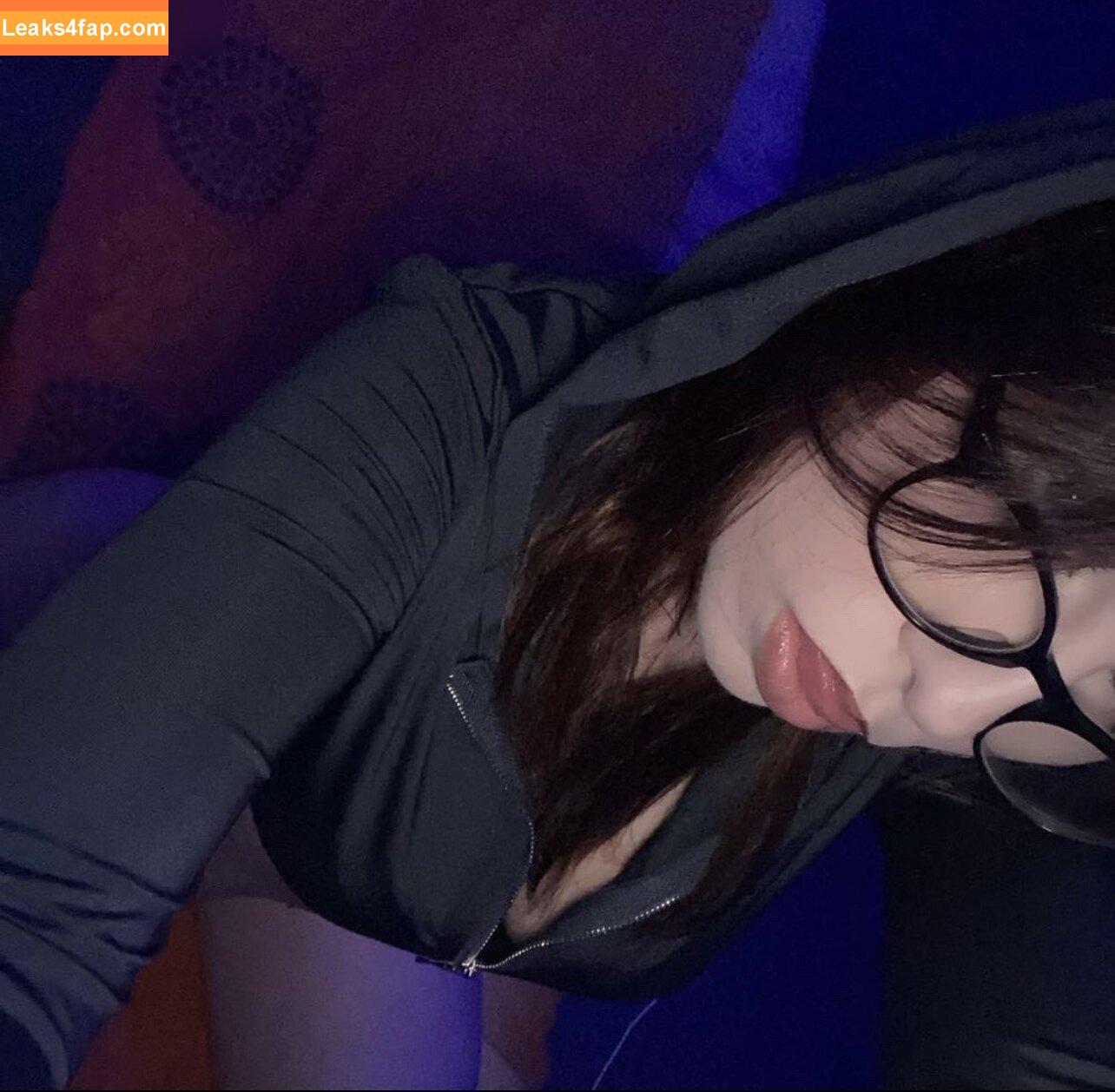 celiiimichelle /  leaked photo photo #0011