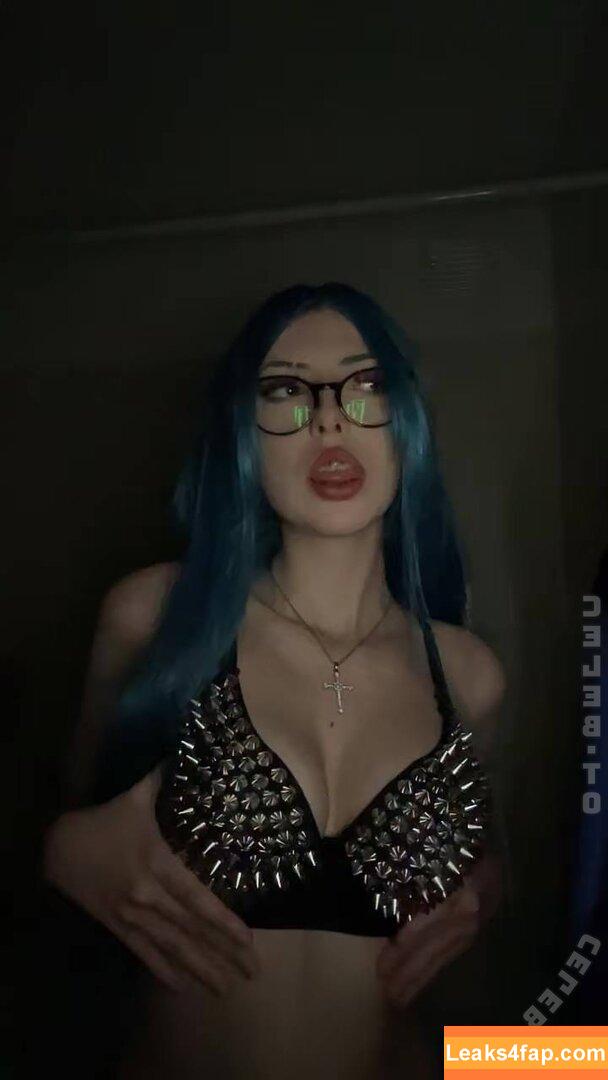 celiiimichelle / celiivamp / celivamp / dirtylittlevampire / https: leaked photo photo #0022