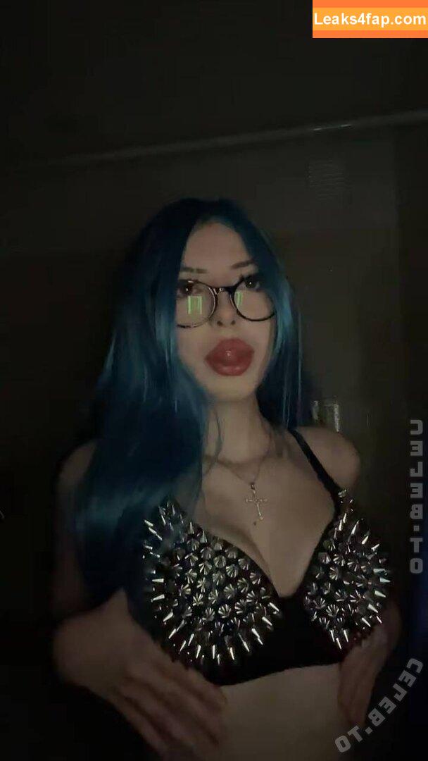 celiiimichelle / celiivamp / celivamp / dirtylittlevampire / https: leaked photo photo #0023