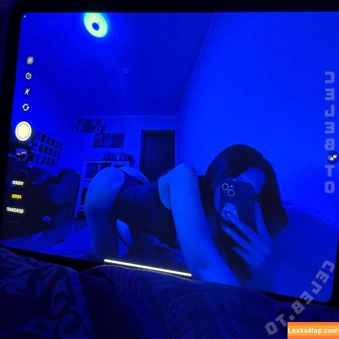 celiiimichelle / celiivamp / celivamp / dirtylittlevampire / https: leaked photo photo #0034