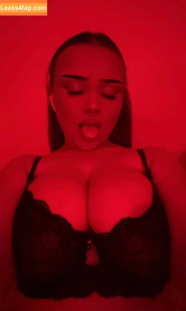 Celina.melon / cherrycoco03 leaked photo photo #0061