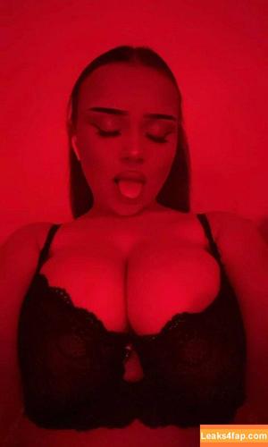 Celina.melon photo #0033