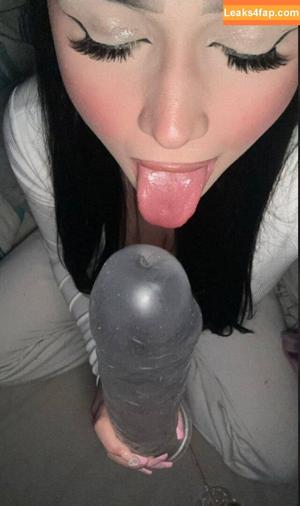 Celina.melon photo #0038