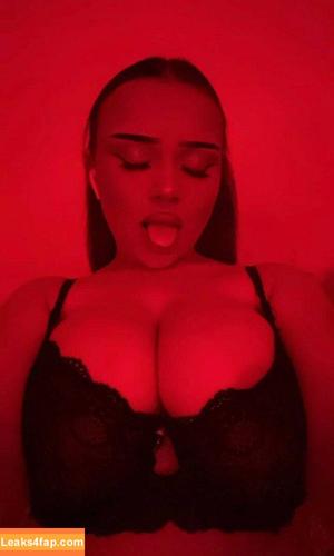 Celina.melon photo #0057