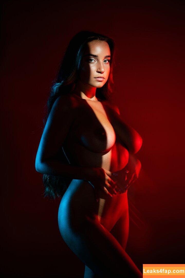 Céline Fairon / MoonlightASMR / celine_fairon / celinefairon / eexoticbabe leaked photo photo #0001