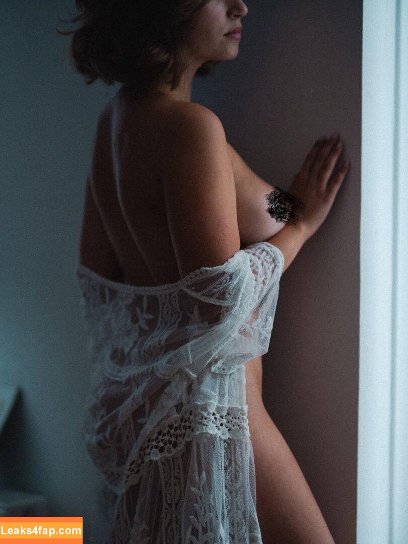 Céline Fairon / MoonlightASMR / celine_fairon / celinefairon / eexoticbabe слитое фото фото #0365