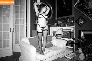 Céline Fairon фото #0342