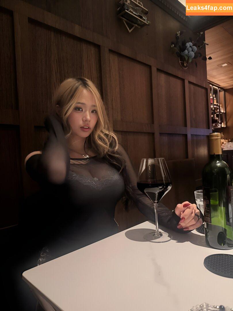 cellow111 / annie zheng leaked photo photo #0149