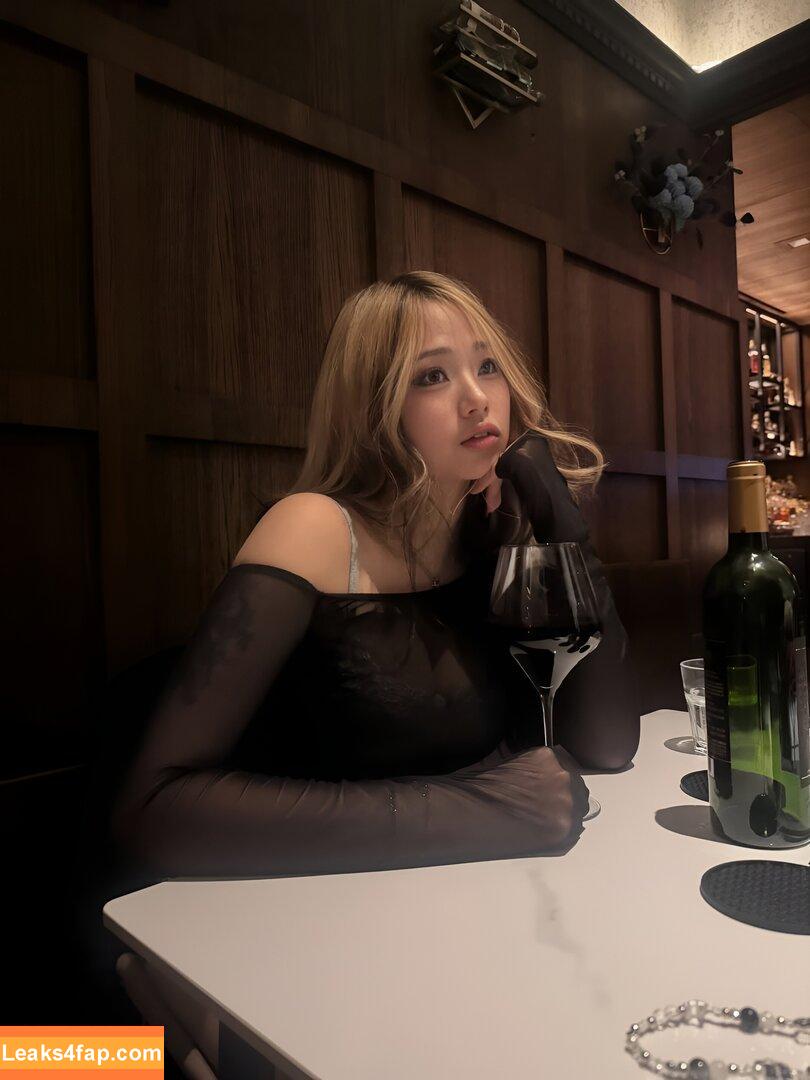 cellow111 / annie zheng leaked photo photo #0152