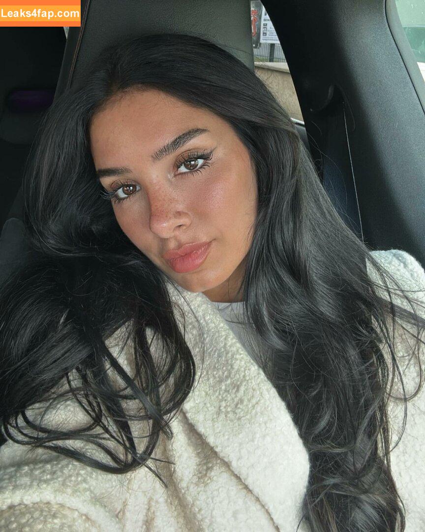 Cemre Felekoglu / cemre.fe leaked photo photo #0004