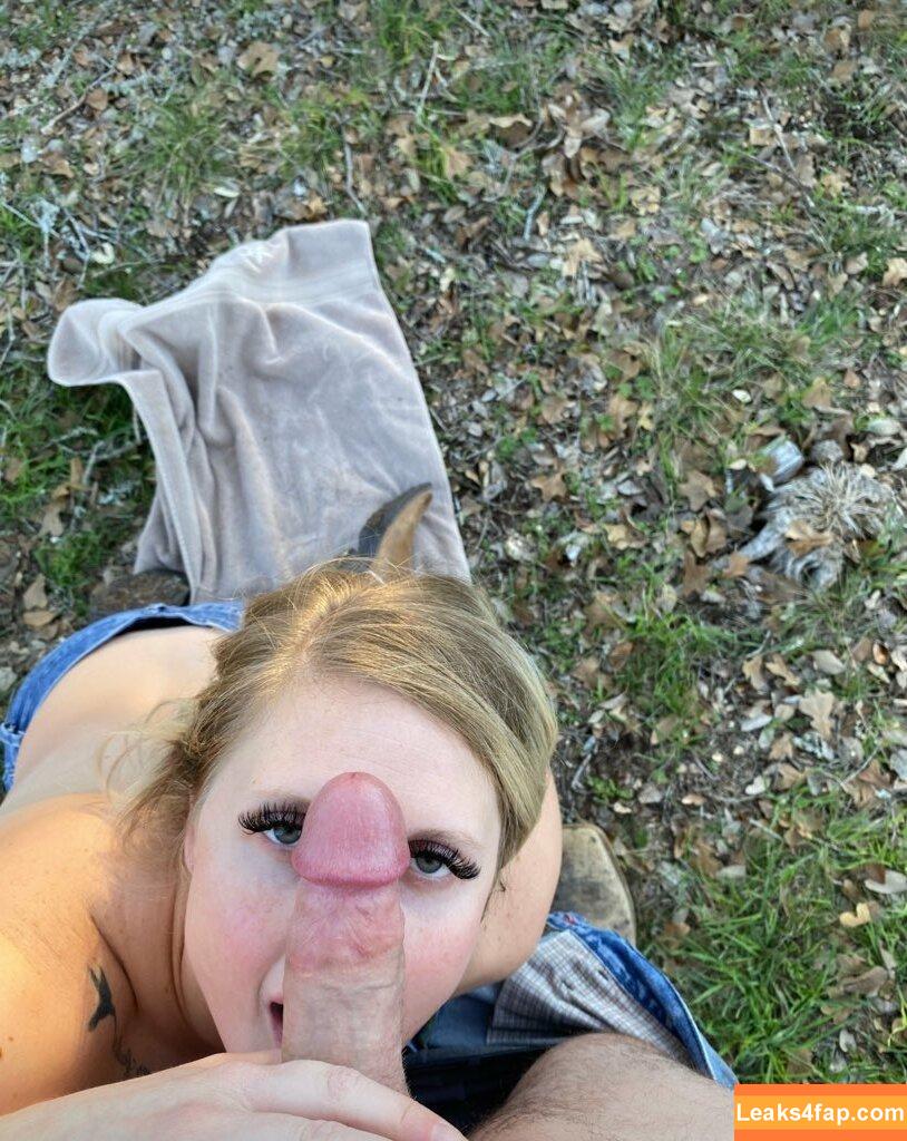 centexfarmgirl / centexfarmbox leaked photo photo #0052